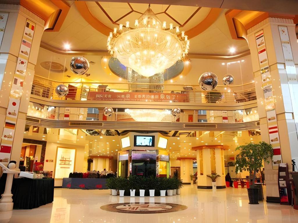 Jinan Yuquan Simpson Hotel Exterior foto