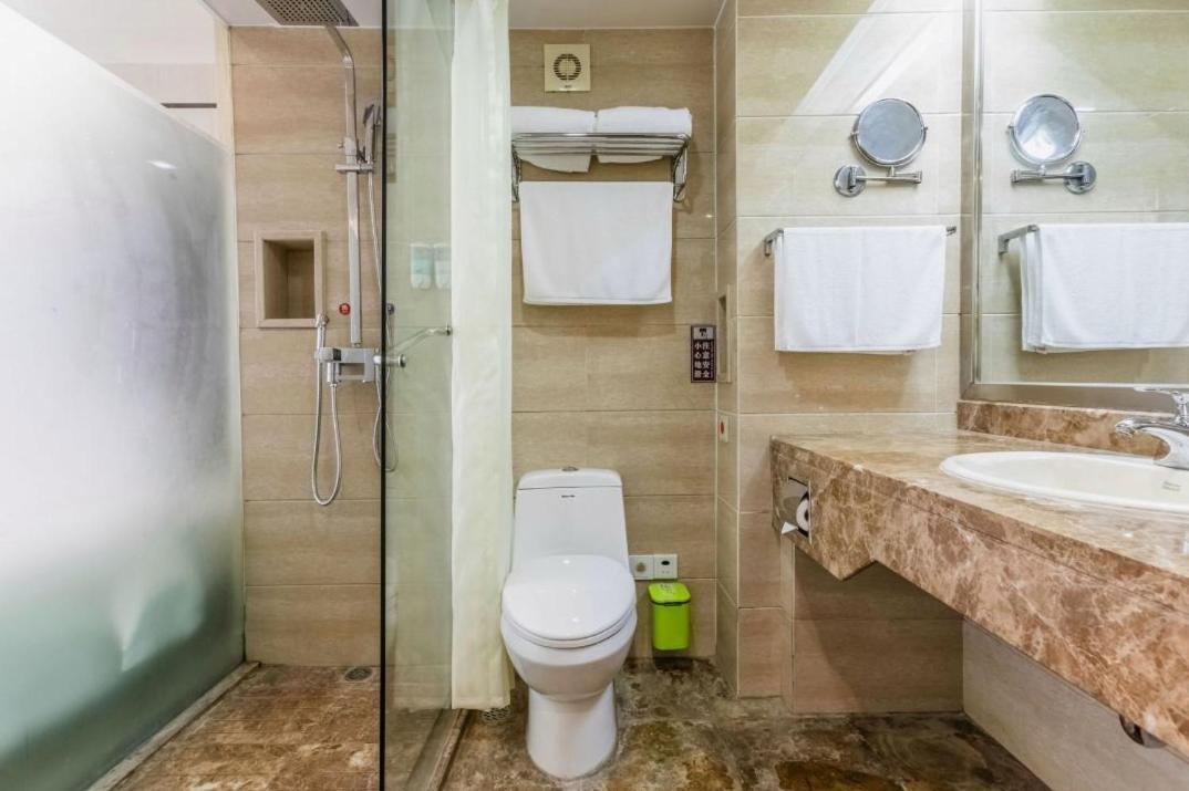 Jinan Yuquan Simpson Hotel Exterior foto